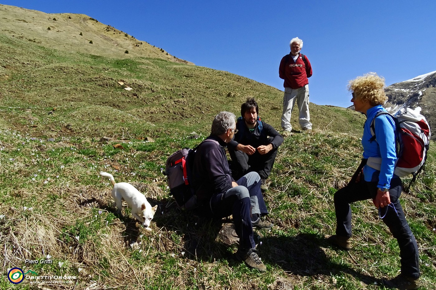 23 Bell'incontro con Manfredo Bendotti. il 'Mago' di Colere e alri amici amanti della natura.JPG -                                